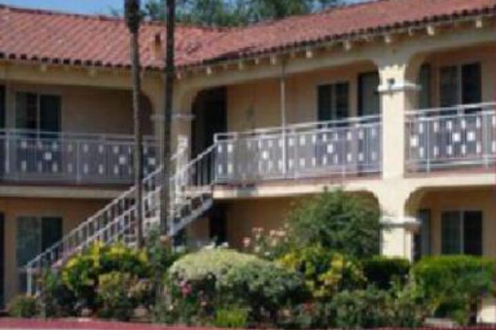 Image of Golden Star Inn
