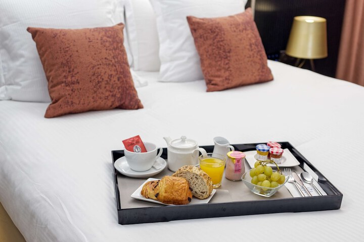 Room amenity