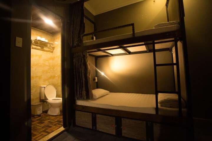 Room 5 of 29