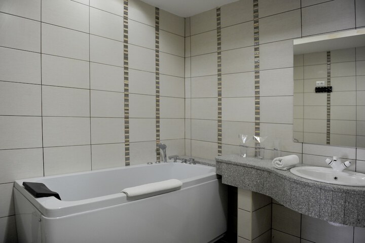 Bath Amenities