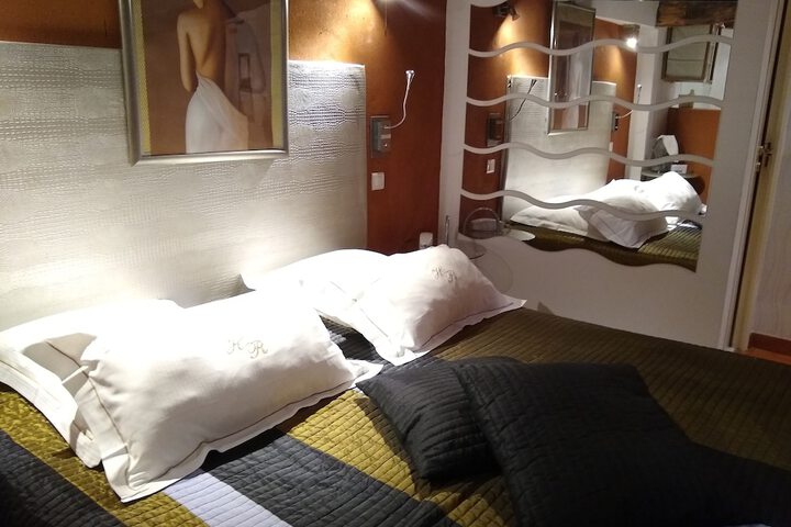 Room 19 of 88