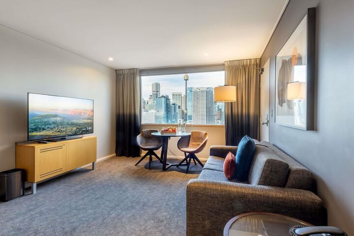 Room 44 of 227