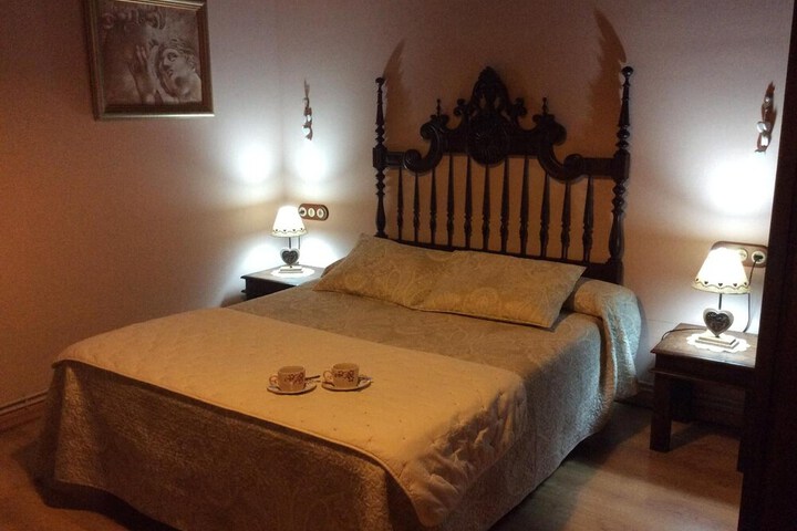 Room 16 of 49