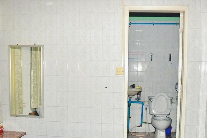 Room 20 of 51