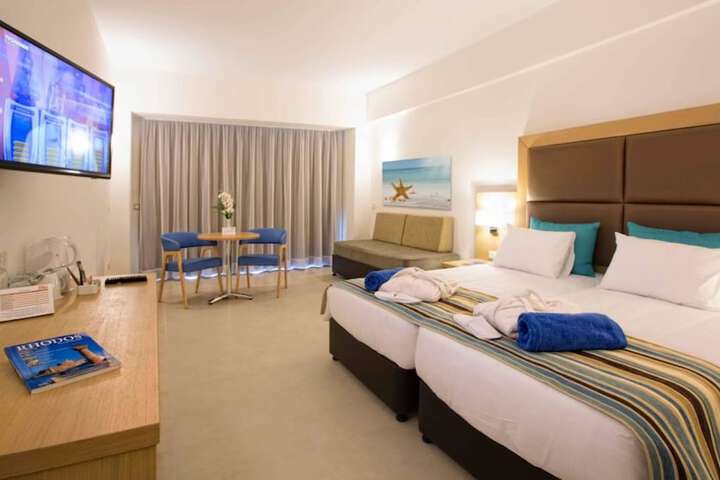 Room 14 of 89