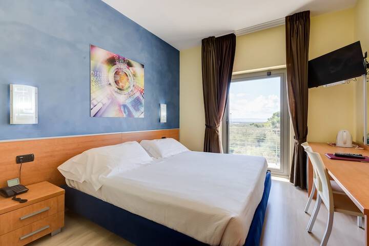 Room 55 of 114