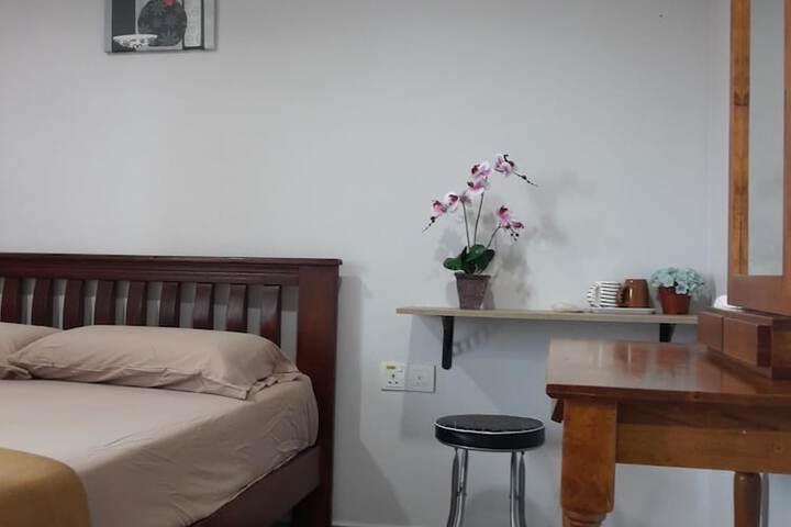 Room 26 of 97
