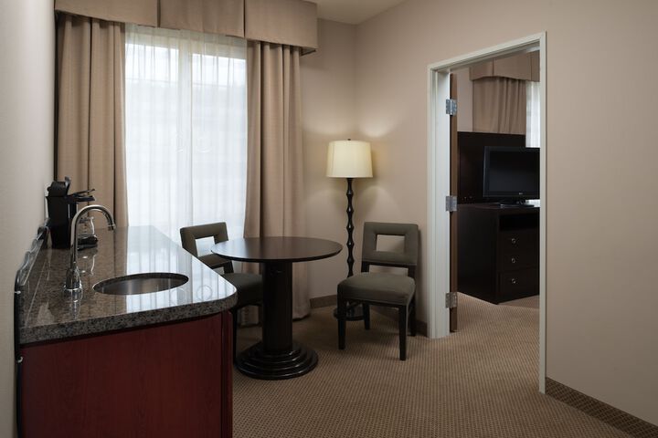 Room 32 of 87
