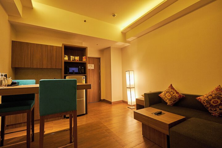 Room 19 of 50
