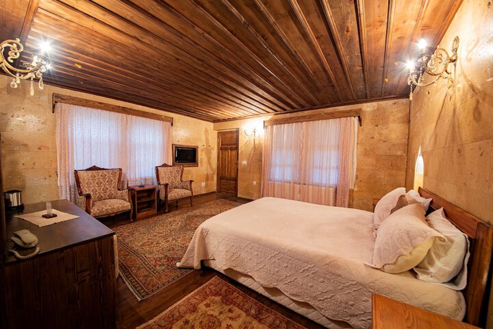 Room 10 of 46