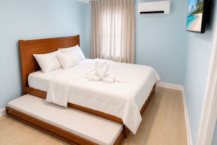 Room 3 of 26