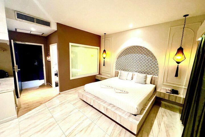 Room 18 of 61