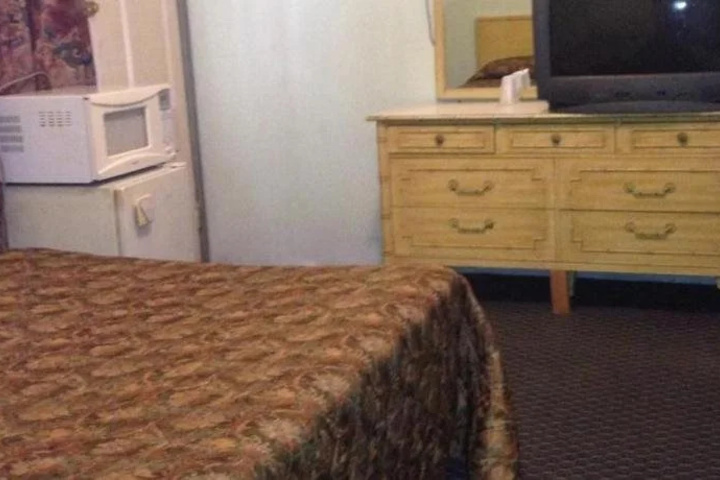 White Rose Motel