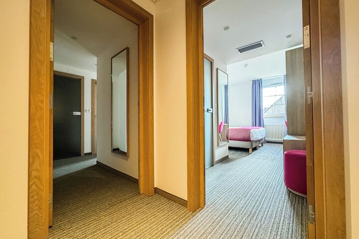 Room 14 of 53