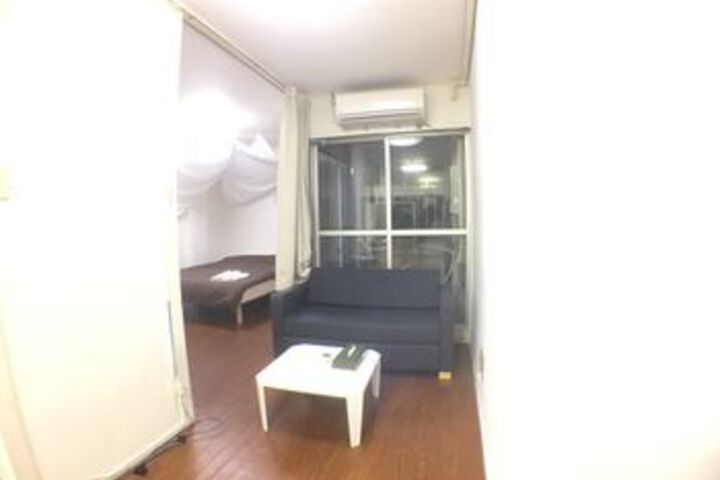 Room 95 of 115