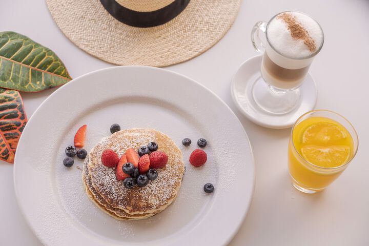 Breakfast/Coffee Service 255 of 270