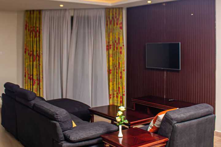 Room 22 of 54