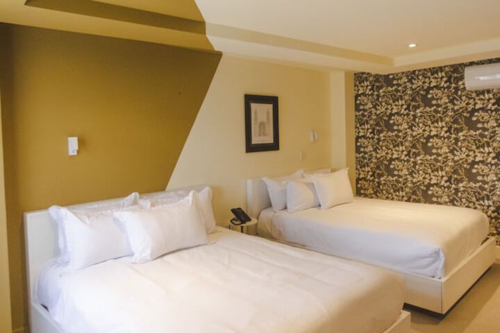 Room 28 of 42