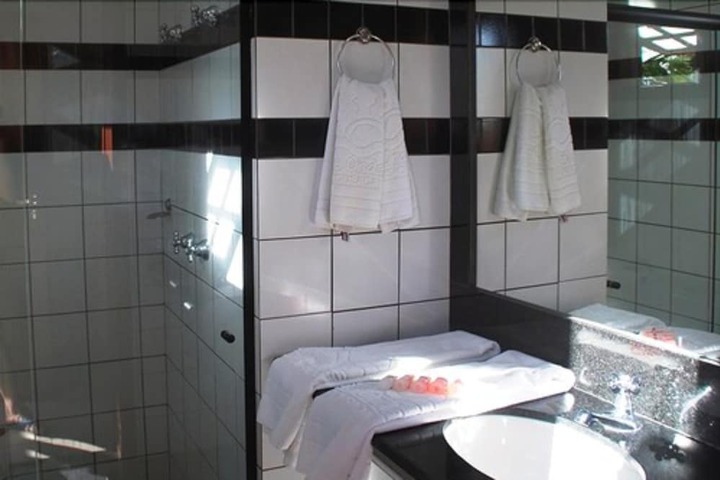 Clean Restrooms