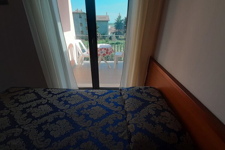 Room 47 of 53