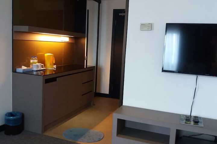 Room 14 of 31