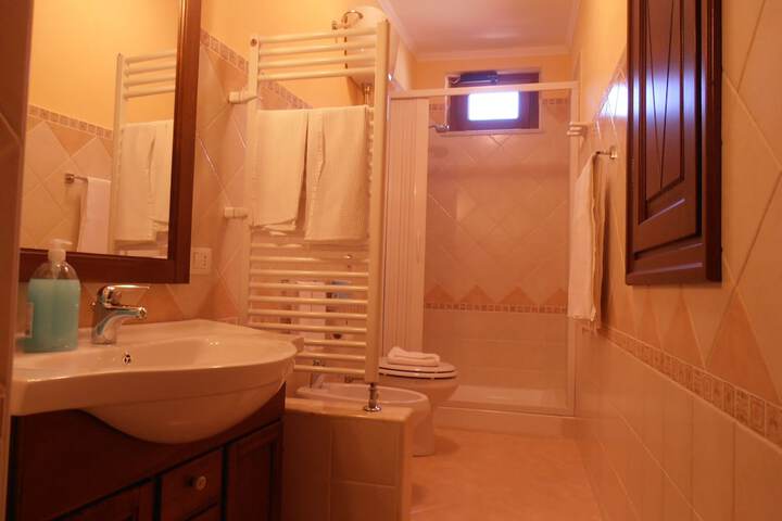 Room 20 of 63