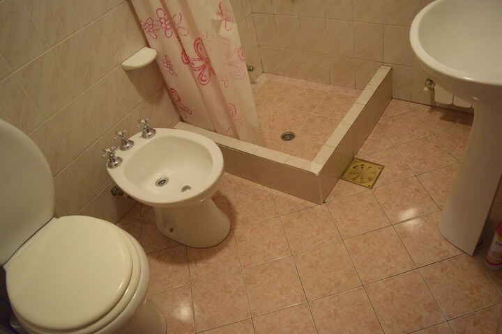 Clean Restrooms
