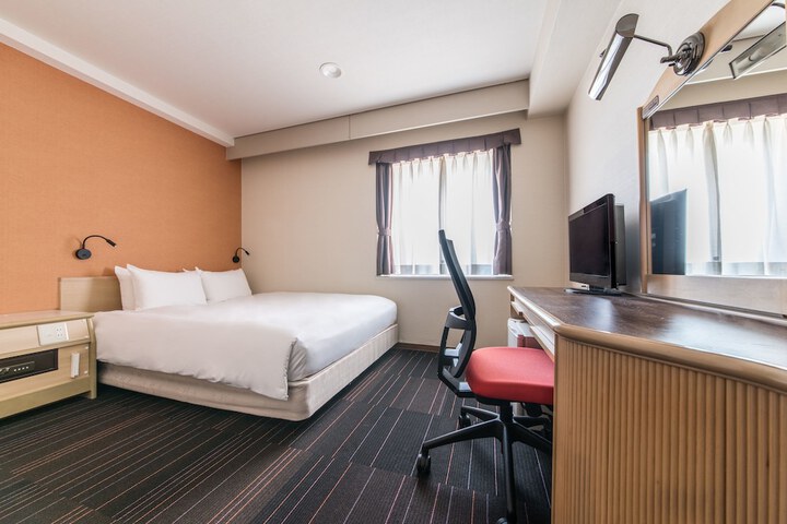 Room 16 of 55