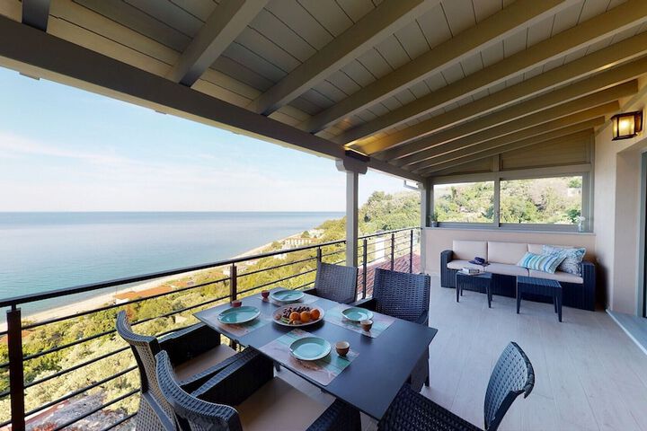 Terrace/Patio 47 of 99