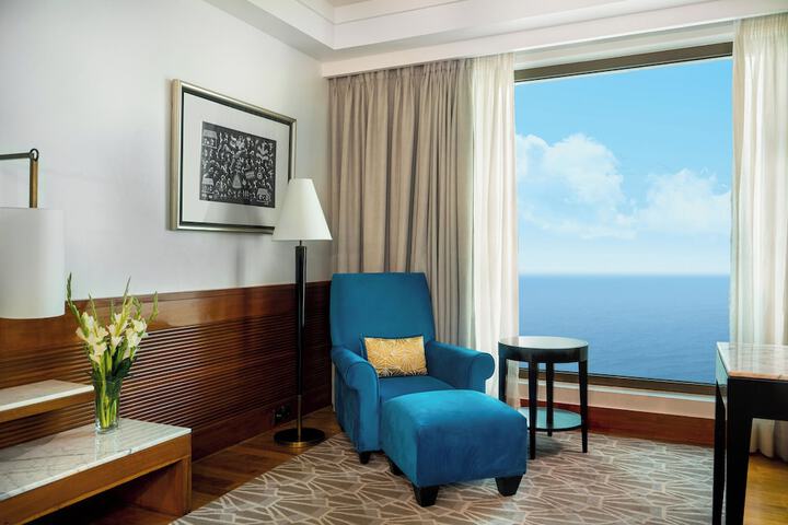 Room 30 of 159