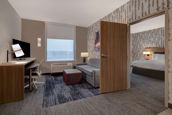 Room 10 of 44