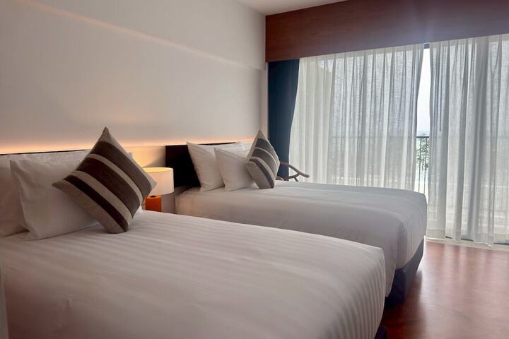 Room 20 of 104