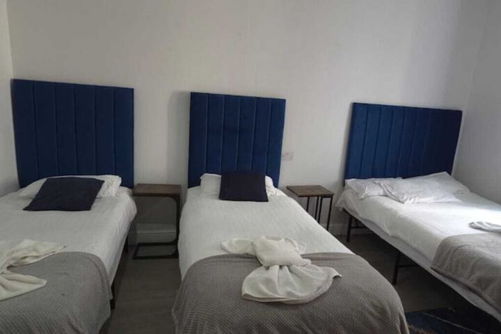 Room 43 of 117