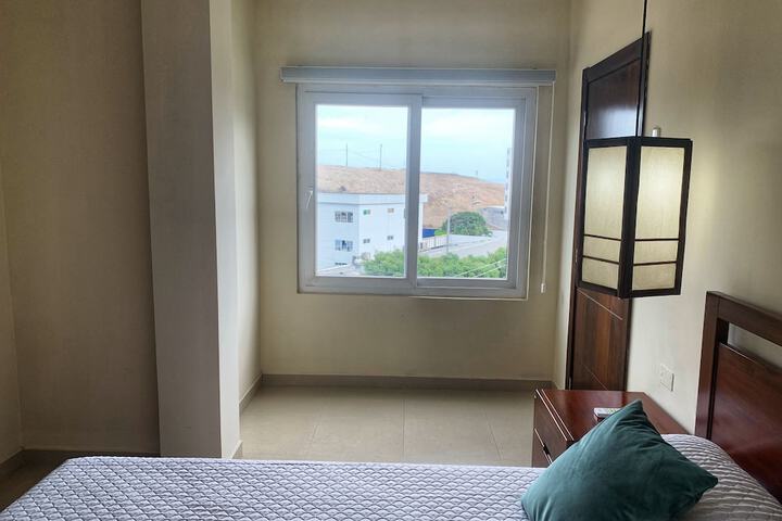 Room 25 of 32