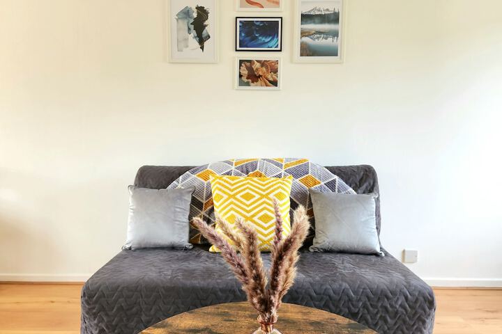 Room 22 of 28