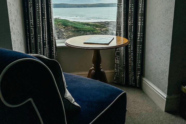 Room 31 of 240
