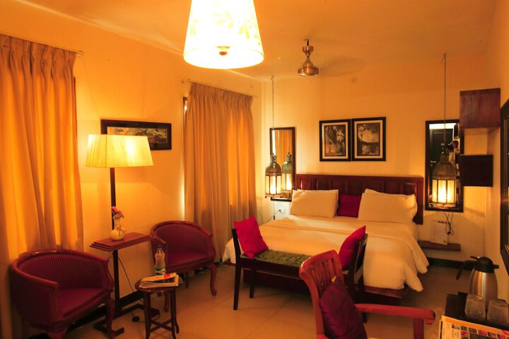 Room 15 of 52