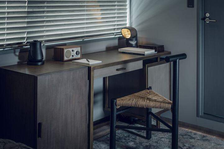 Room 27 of 50