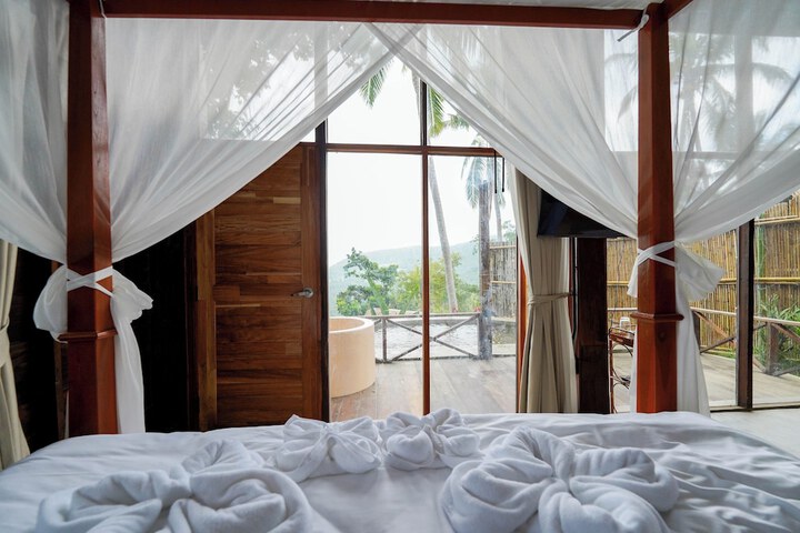 Room 30 of 95