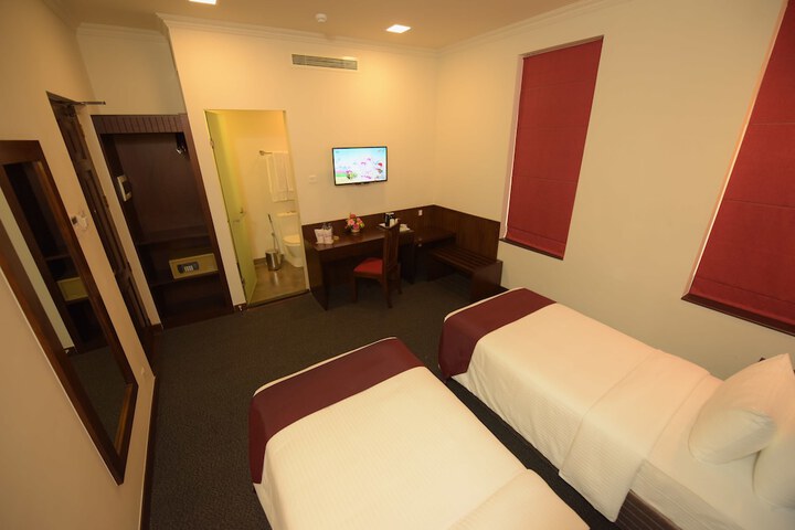 Room 13 of 67