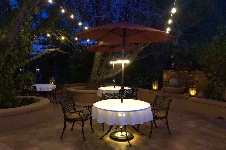 Dining 263 of 285