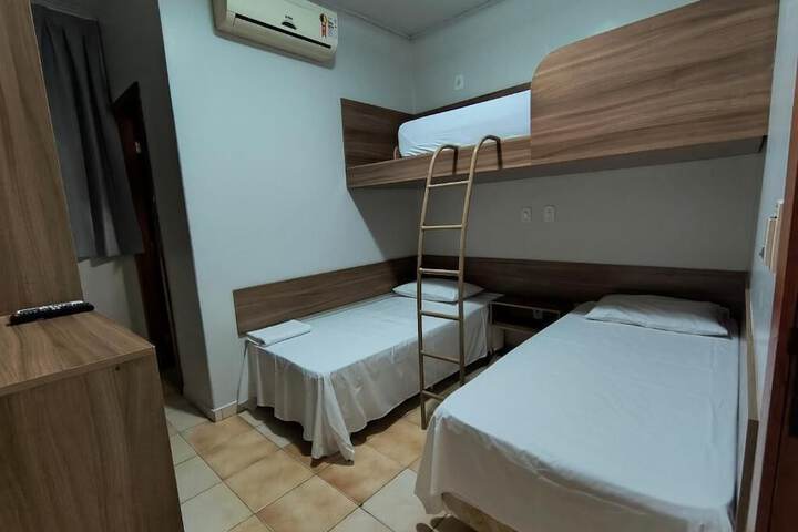 Room 2 of 17