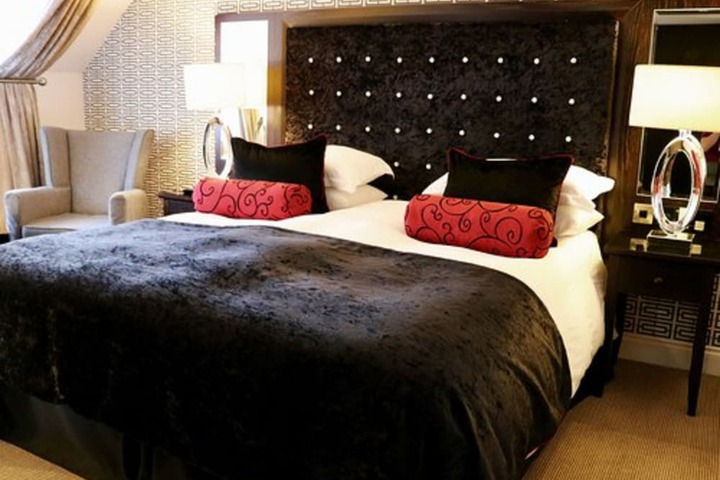 Room 14 of 52