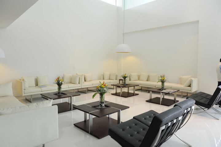 Hotel Lobby
