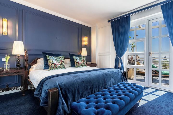 Room 21 of 118