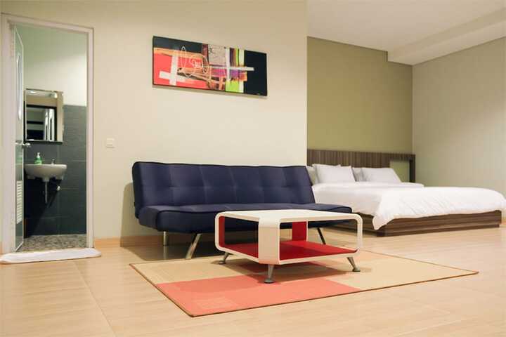 Room 6 of 22