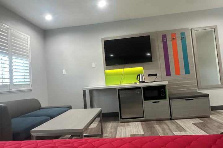 Standard | King Bed (5 of 26)