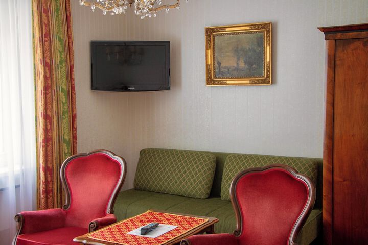 Room 29 of 40