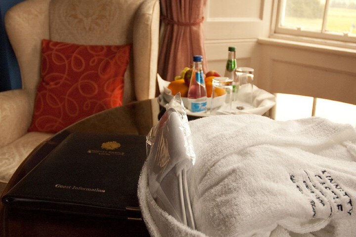 Room amenity