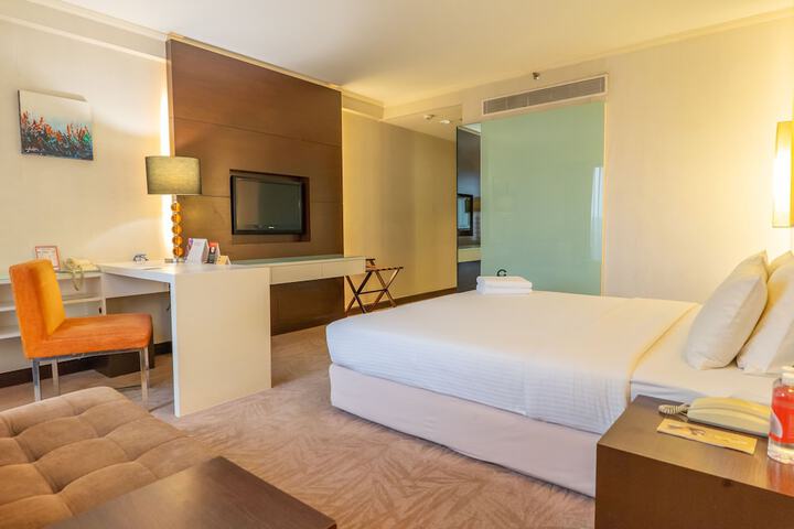 Room 14 of 45